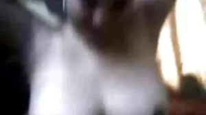 கவர்ச்சியான புதியவர் லிகா ஸ்டார் லிக் எ டிக்