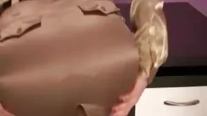 திருப்தியடையாத வளைந்த PAWG MILF பச்சை குத்திய மனிதன்