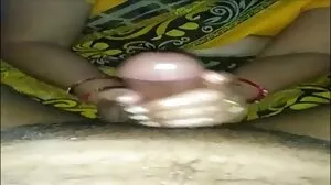 அமிரா அதாராவின் கழுதை ஒரு பெரிய டிக் மூலம் அழிக்கப்படுகிறது